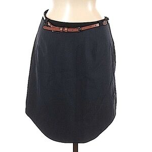 𝅺NWT Gianni Bini Navy Blue Shirttail Hem Skirt Size 6